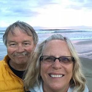 Meet your Posher, Joni